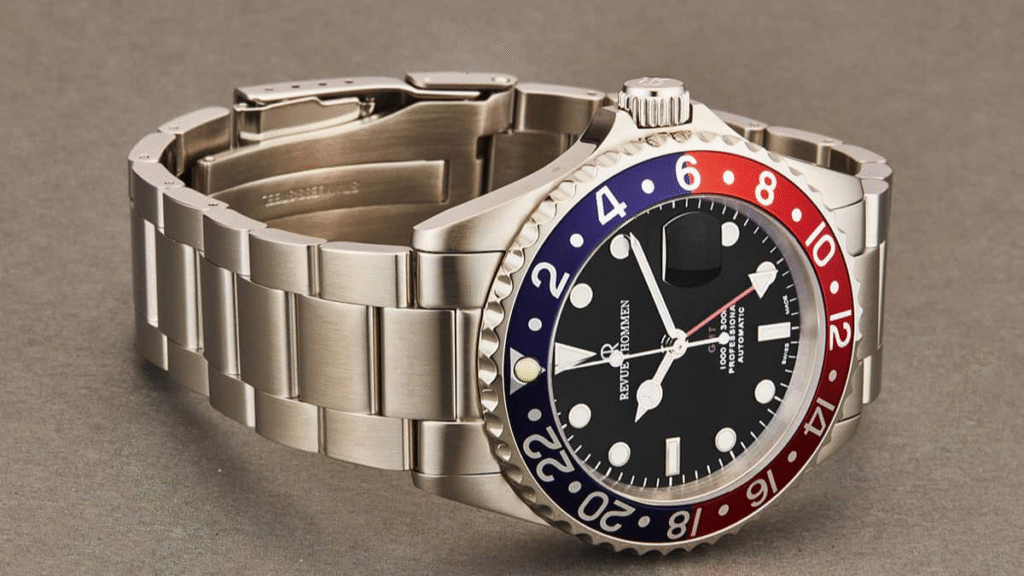 Revue Thommen Men's 17572.2135 'Diver' Black Dial Stainless Steel GMT Automatic Watch