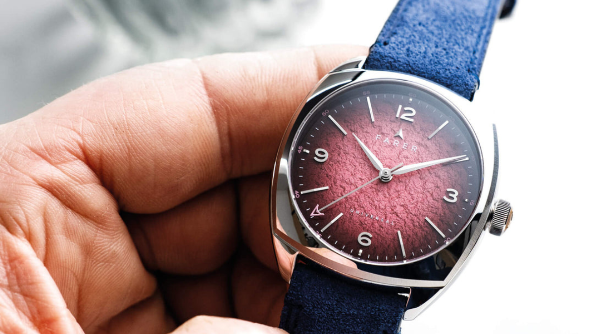 Farer 35mm Cushion Case watch