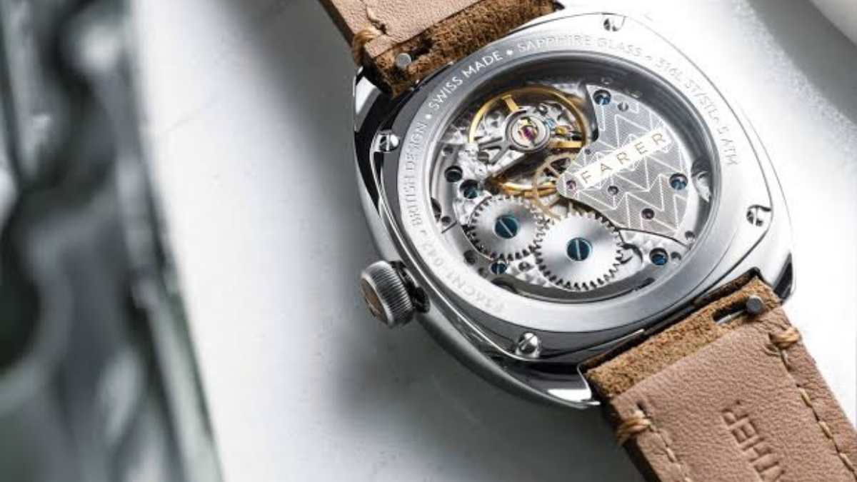 Farer 35mm Cushion Case watch Hand-Wound Movement