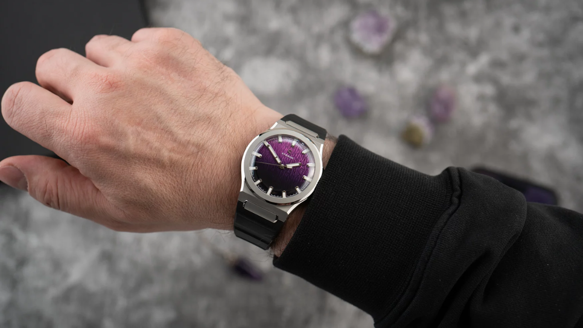 _Straum Jan Mayen Titanium Purple Borealis Watch 